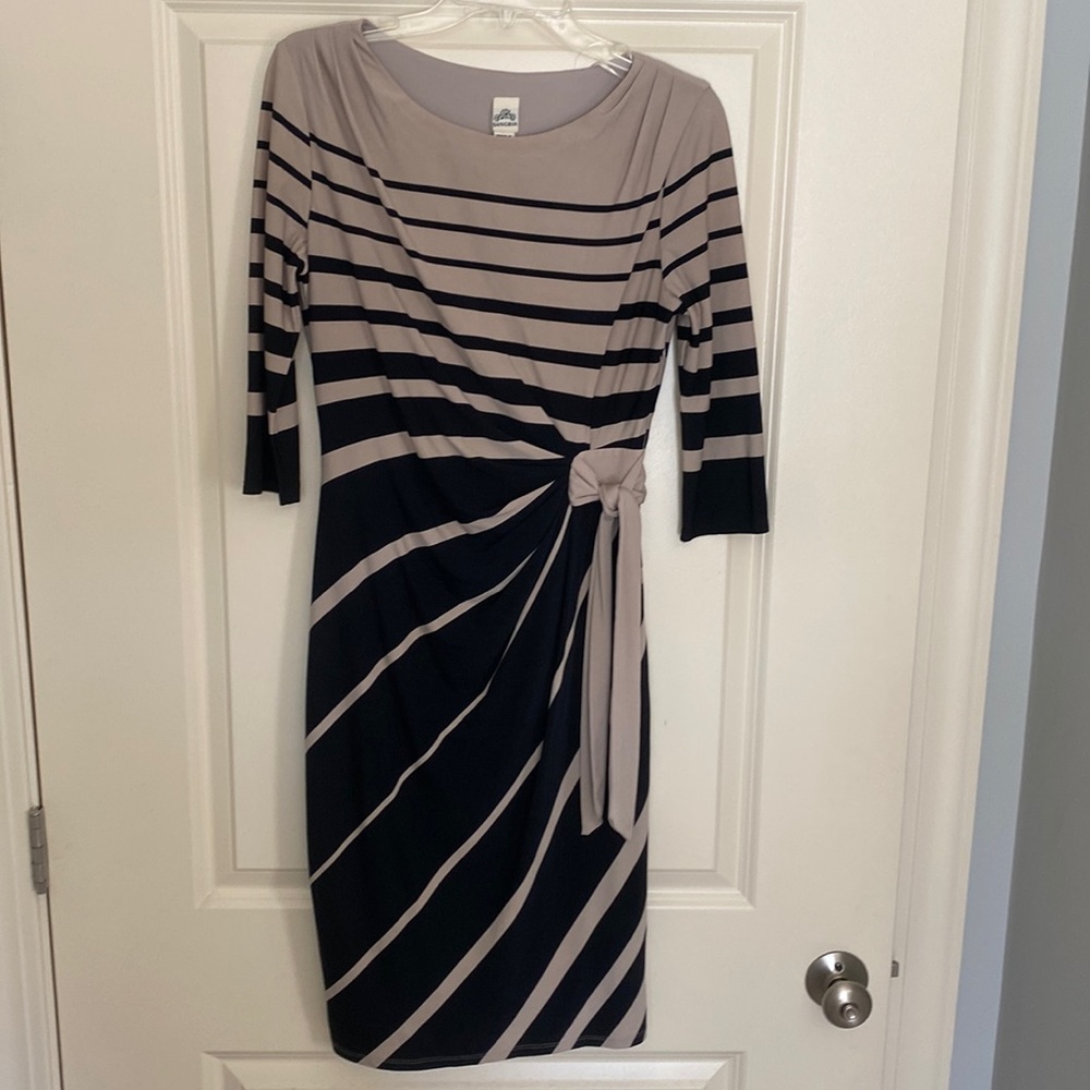 Ladies Dress Size 6